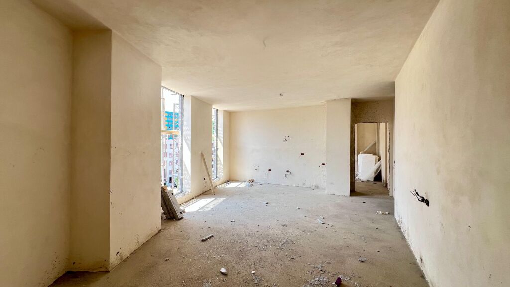 🏠 IN VENDITA: Appartamento 2+1+2 Bagni 📍Ali Demi (Di fronte a Mangalem 21) – 215.000 € – Consegna: 2026 – 4° Piano – 115 m² – Vivere Premium ad Ali Demi 🔥
