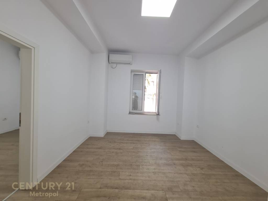 Office space for rent in Myslym Shyri, Center-Tirana!