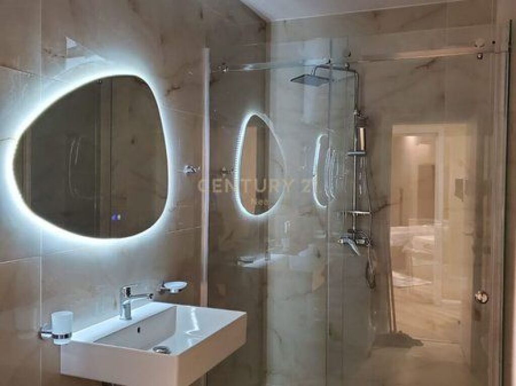Apartment 2+1+2+ parking spaces for Rent!