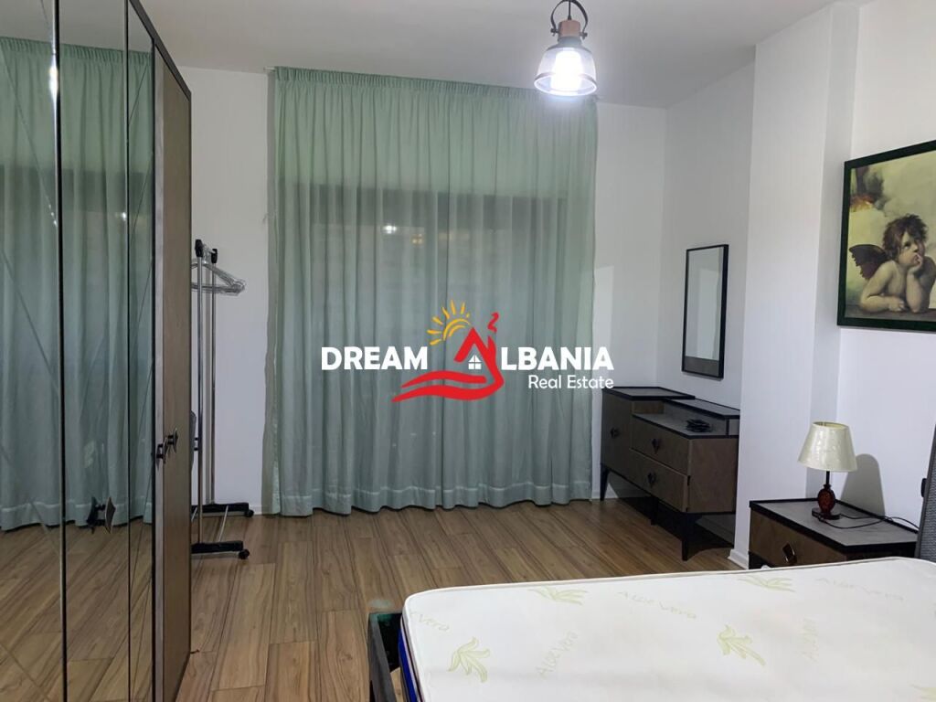 In Affitto, ID 4211240, Appartamento 1 + 1, Via Elbasani, Tirana