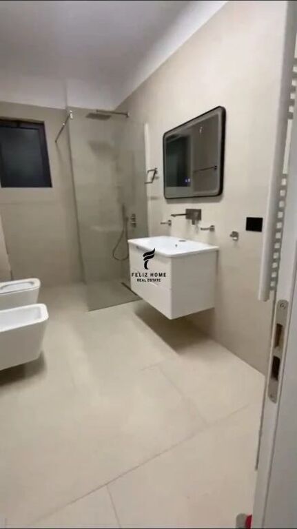 APARTAMENT ME QERA 2+1 KODRA E DIELLIT 70.000 LEKE FH-86131