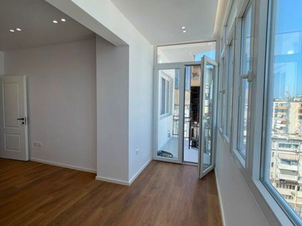 In vendita, Appartamento 1+1, 21 Dhjetori, Tirane