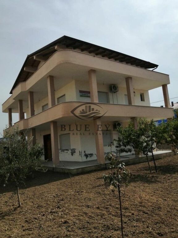 VENDESI 3 PIANI IN VENDITA – SHKOZET, DURRËS