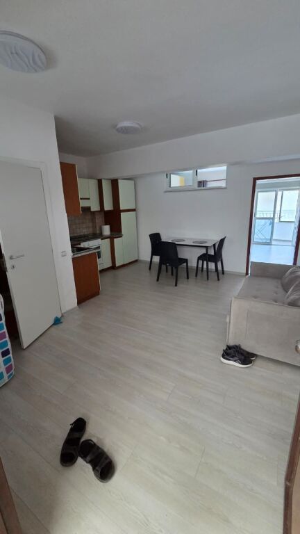 🏡 Shitet Apartament 1+1 në Plazh