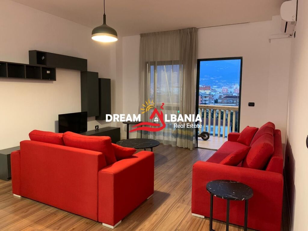 In Affitto, ID 4211240, Appartamento 1 + 1, Via Elbasani, Tirana