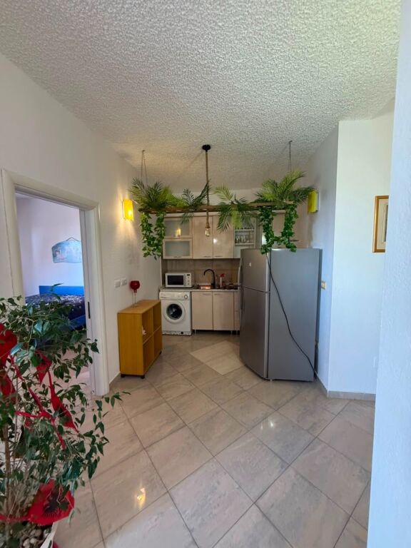 Qera, Apartament 1+1, Rruga e Kosovarëve, Tirana - 70000 Lek | 105 m²