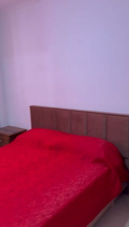 Jepet me qera Apartamenti 1+1, KRYEZIM I SHKOLLES SEBASHKUAR, PERBALLE 400 Mije leke