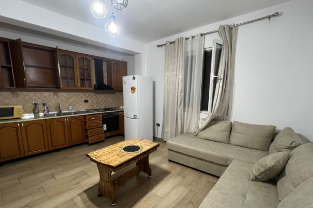 Rent | Apartment 2 + 1 | Besa Street | 400 €/Month