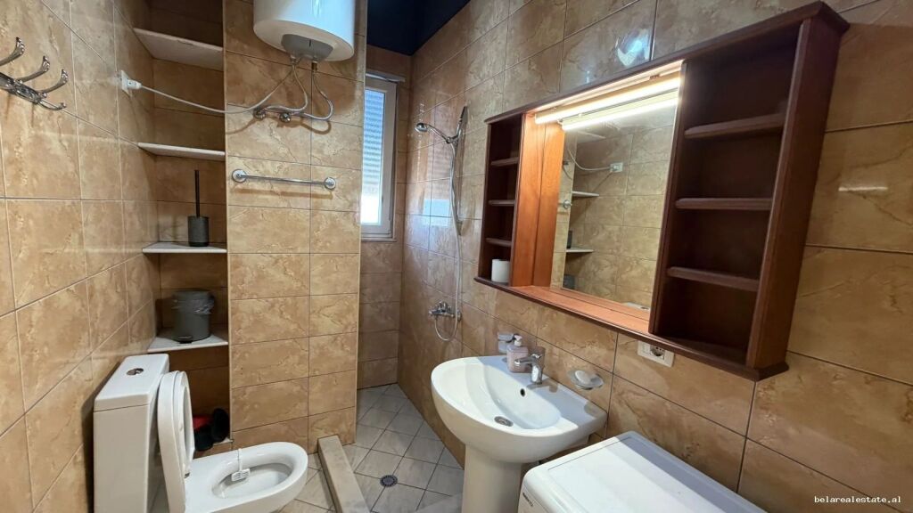 Apartament Me Qera 1+1 Tek Rruga e Kavajes (ID B210122) Tirane