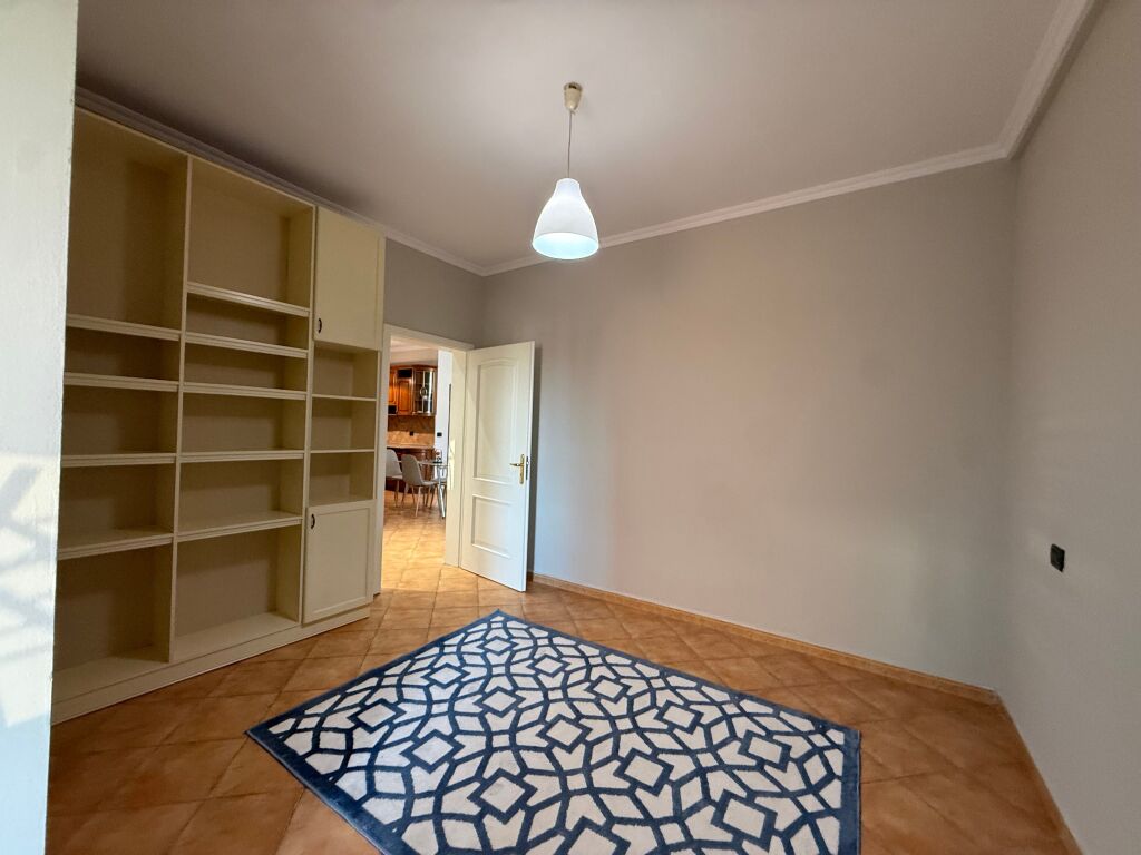 Apartament 2+1+2 me qera rruga Ndre Mjeda Ish Parku