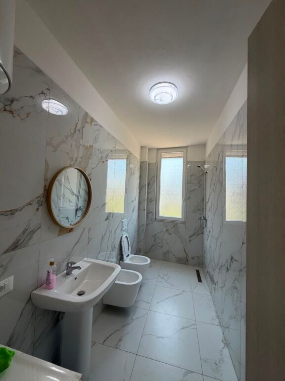Jepet me qira apartament 2+1 në Paskuqan