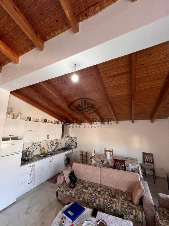 VENDESI 3 PIANI IN VENDITA – SHKOZET, DURRËS