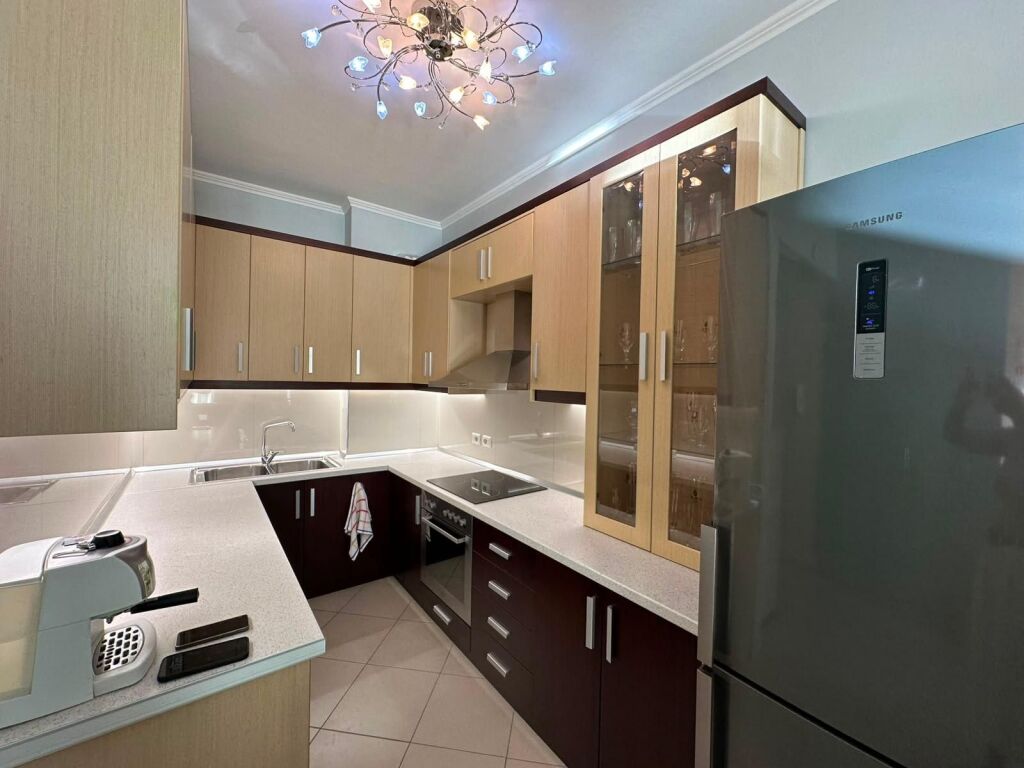 Affitto | Apartament 2 + 1 | Kopshti Botanik | 800 €/mese