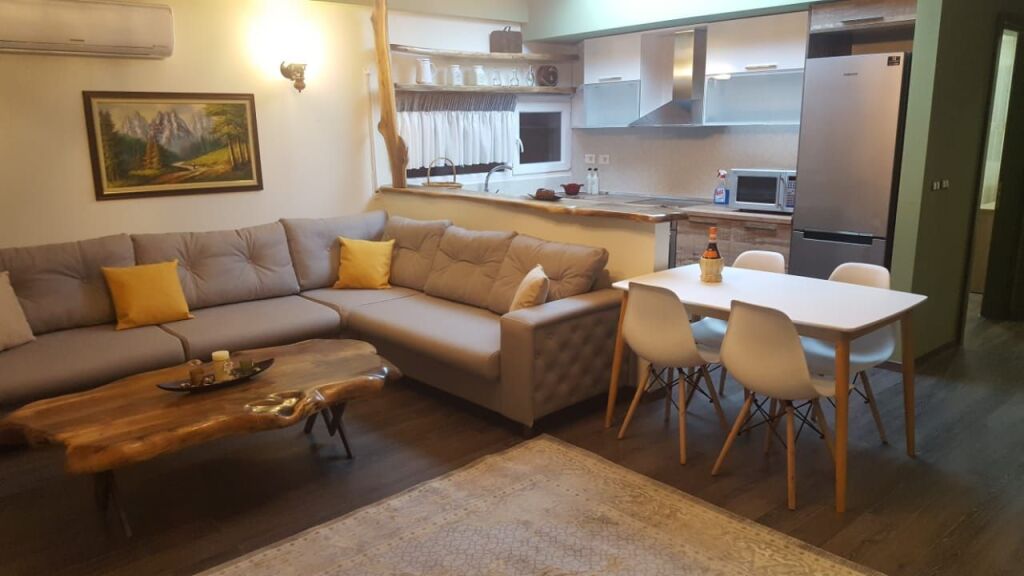 Qera | Apartament 2 + 1 | Liqeni i Thate| 650 €/muaj