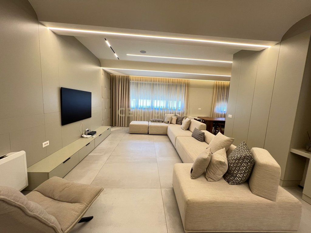 For rent super duplex invested in details at the extension of the Kodra e Diellit Residence !!