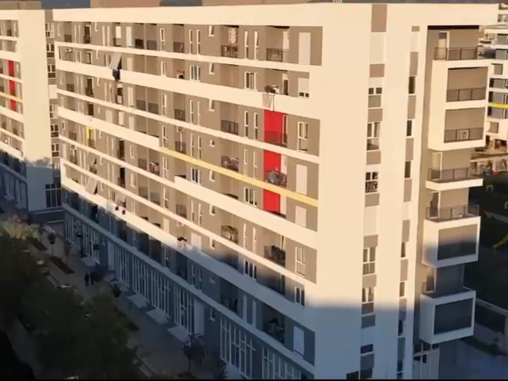 Okazion Apartament 2+1 per shitje Univers City !