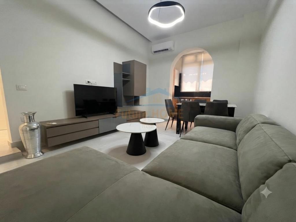 Affitto, Appartamento 1+1, Via Dibra, Tirana .