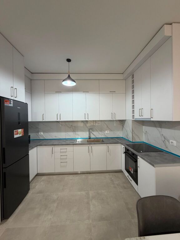 Affitto | Apartament 1 + 1 | Rruga Dritan Hoxha | 450 €/mese