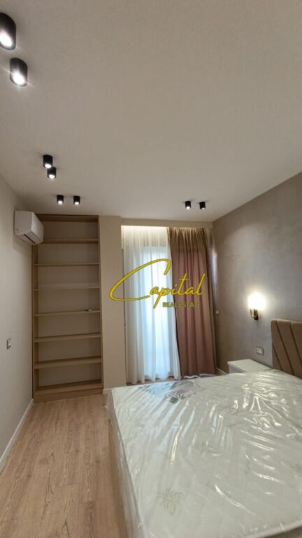 APARTAMENT ME QIRA 1+1 RRUGA E KAVAJES 800 EURO