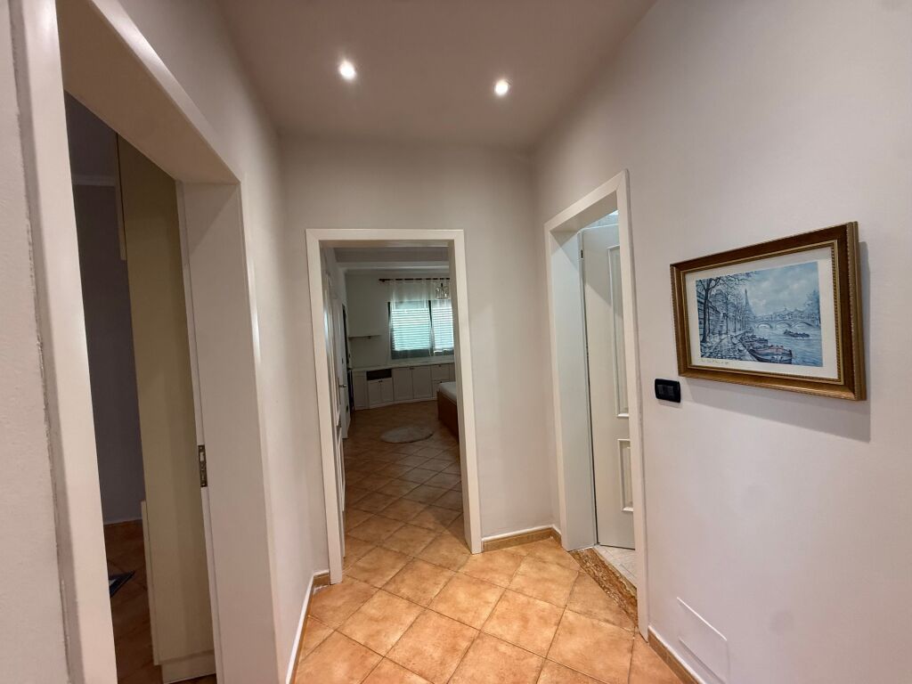 Apartament 2+1+2 me qera rruga Ndre Mjeda Ish Parku