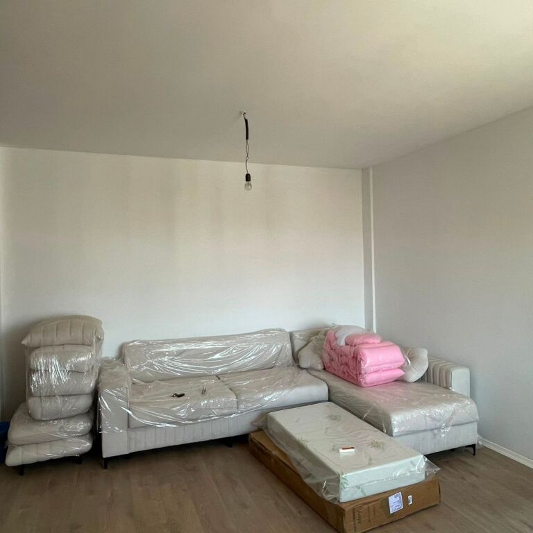 SHITET APARTAMENT 2+1 NE ZONEN E SPITALLES, DURRES