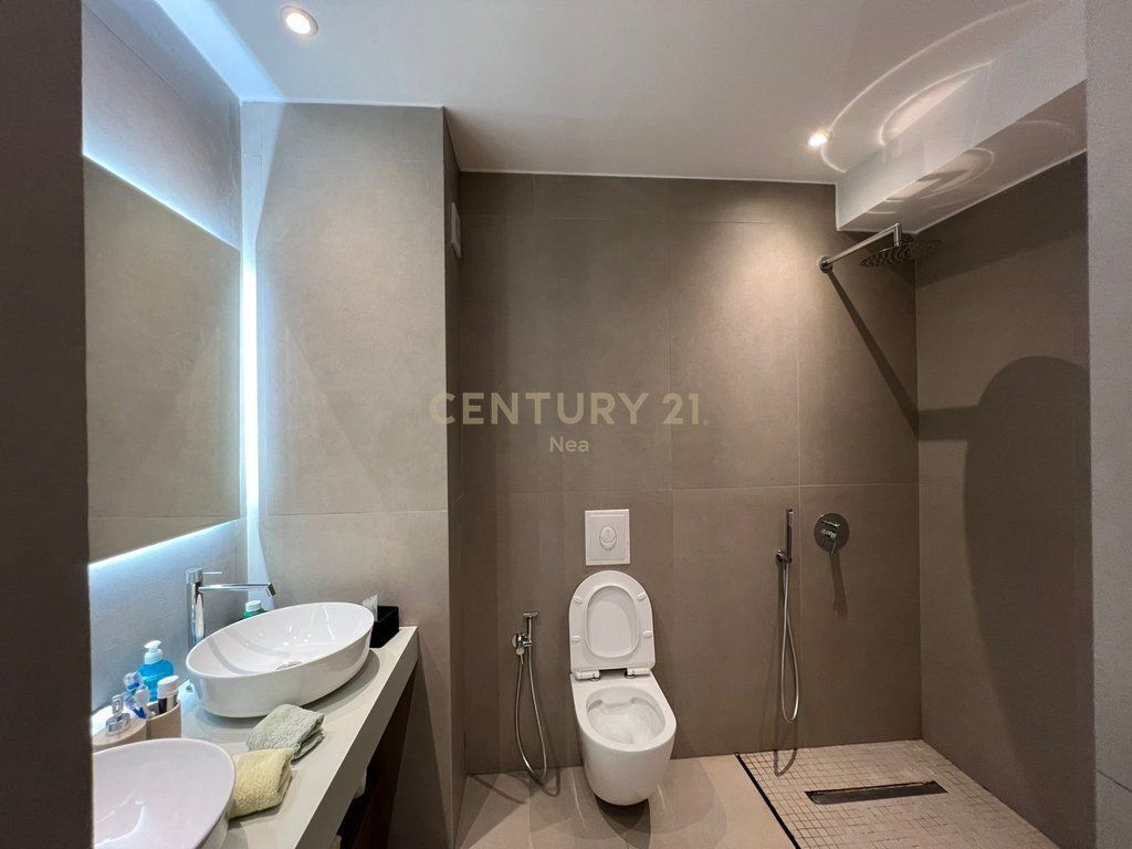 For rent super duplex invested in details at the extension of the Kodra e Diellit Residence !!