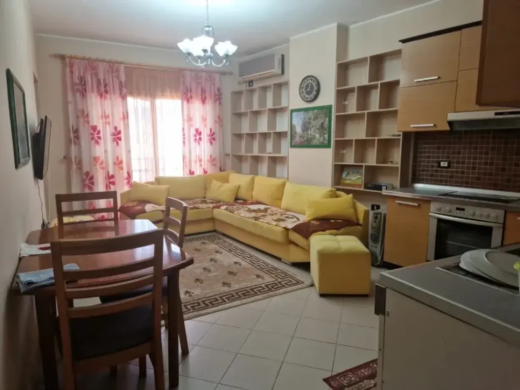 Rent | Apartament 2 + 1 | Yzberisht | 400 €/month