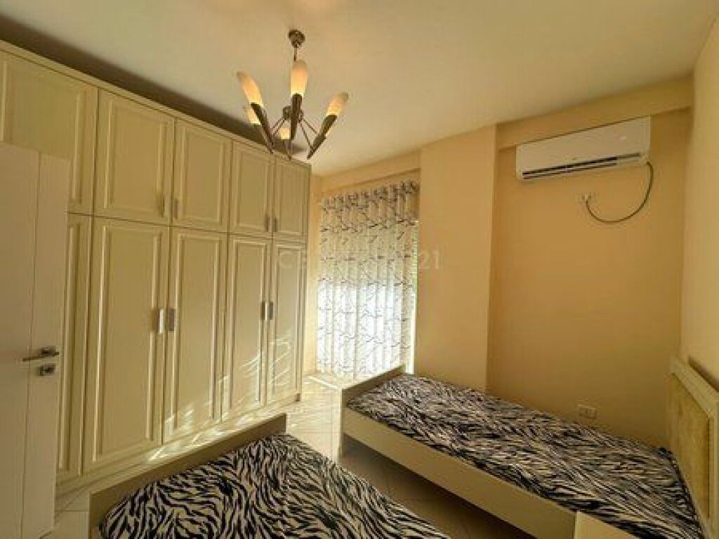 2+1 apartment for rent near the Zoo, Tirana