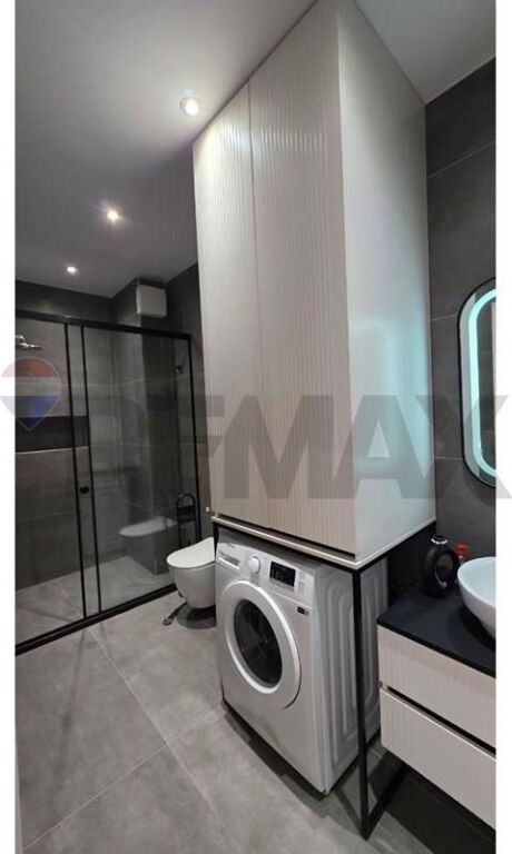 Jepet me qira apartament 1+1 plus verande tek Kodra