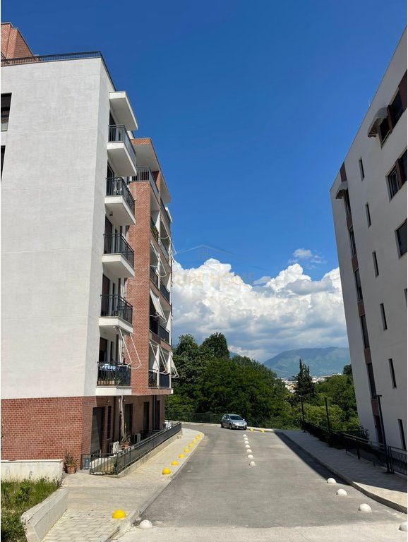 Rent, Apartment 2+1+Parking Space, Kodra e Diellit, Tirana.