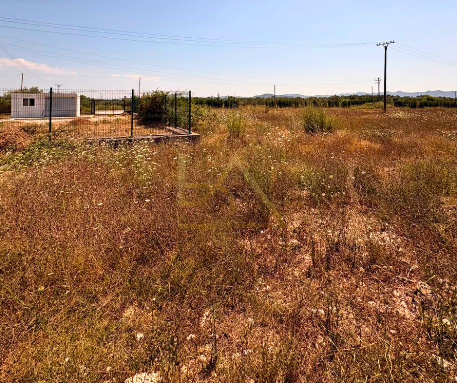 Tokë për Shitje – Valias, Pranë Aeroportit, Tiranë