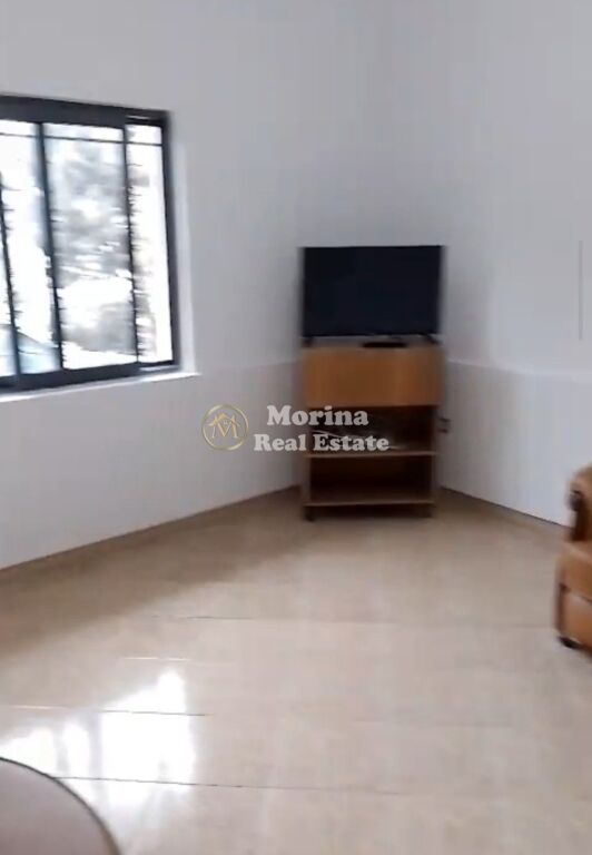 Qera | Shtëpi private 2 + 1 | Paskuqan 2 | 260 €/muaj