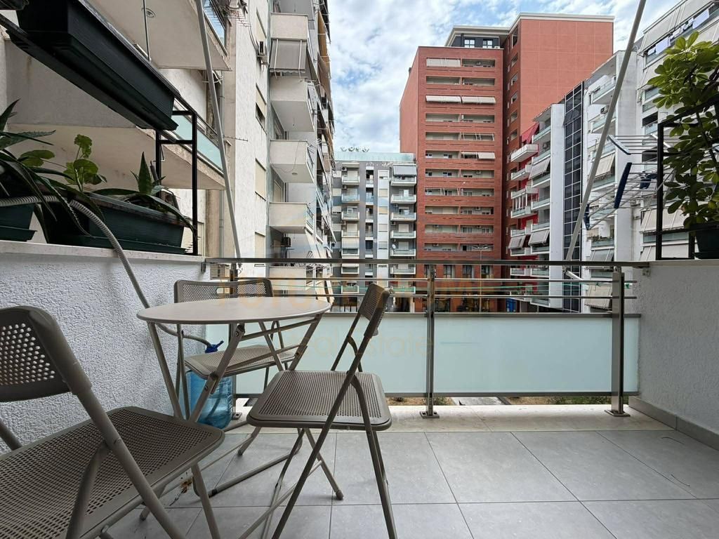 Shitet, Apartament 1+1, Golden Park 3, Rruga e Kavajës