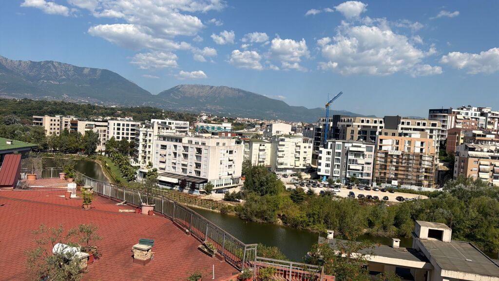 🏡 Jepet me Qira Apartament 2+1 Premium | Liqeni i Thatë | 2 Veranda &amp; 2 Poste Parkimi