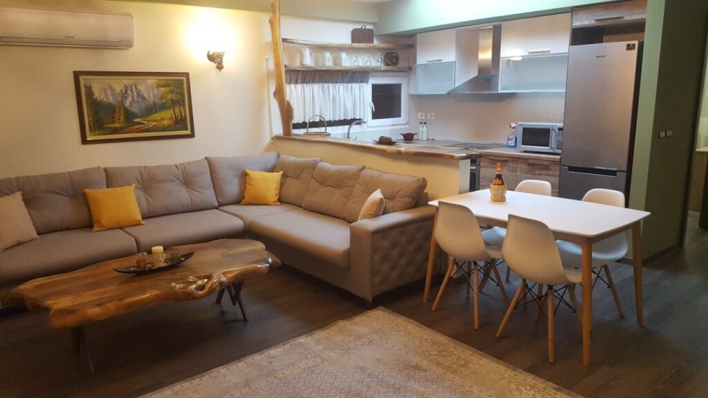 🏢At Dry Lake, Peti Street, a furnished 2+1 apartment is for rent. 650 Euro   