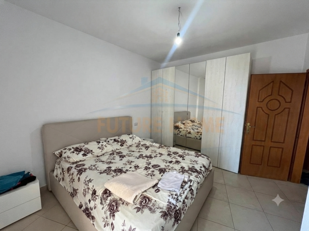 Shitet, Apartament 1+1, Unaza e Re