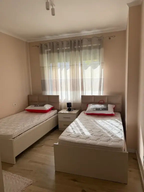 Affitto | Apartament 1 + 1 | Astir | 400 €/mese