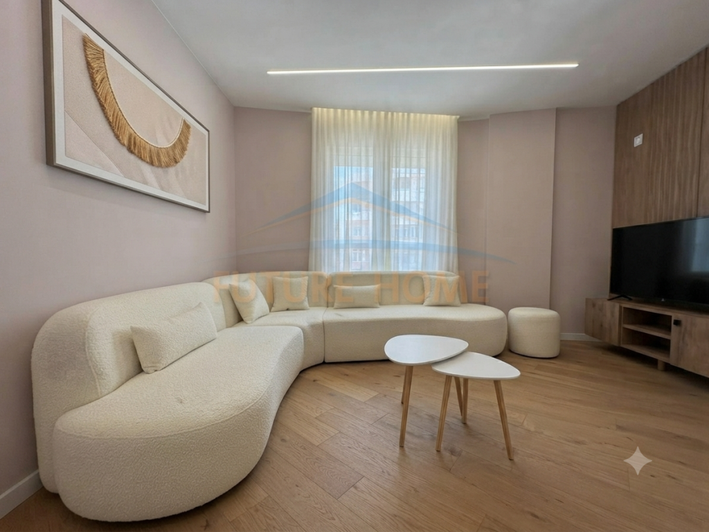 Shitet, Apartament 2+1+2, Unaza e Re