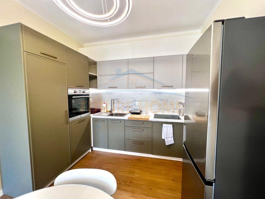 Rent, Apartment 2+1+ Parking Spot, At Erli Residence, Porcelain, Tirana