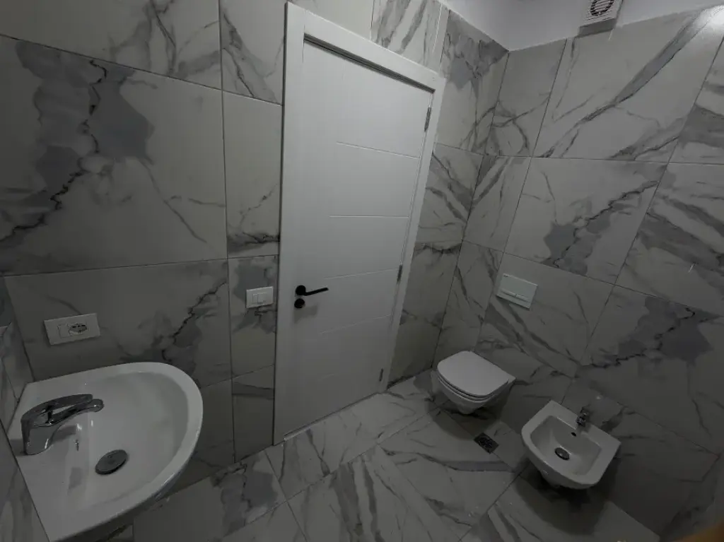 Appartamento 3+1 in affitto – Via 5 Maji 650 mila leke