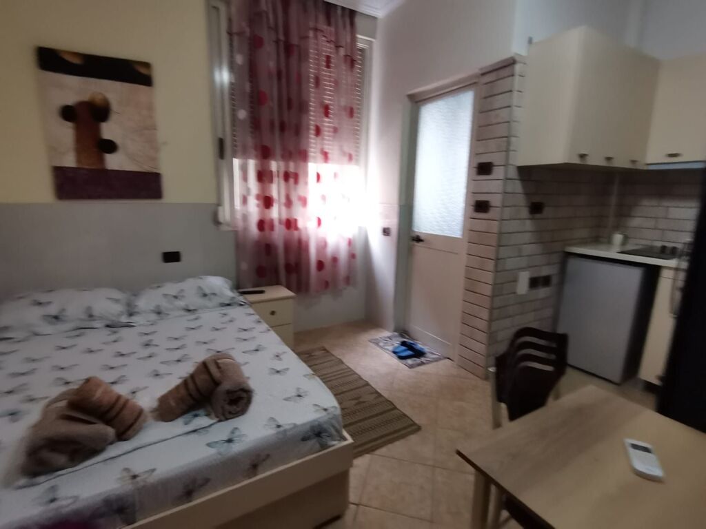 Qera | Garsoniere | Rruga 5 Maji | 380 €/muaj