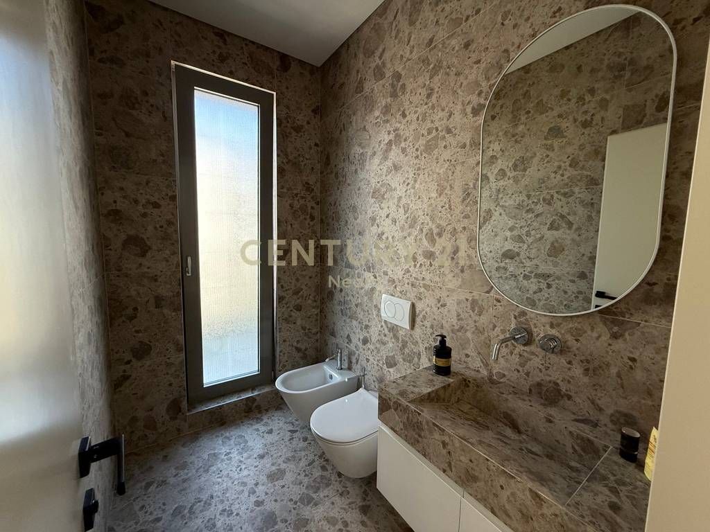 Villa with private pool for rent – Dry Lake