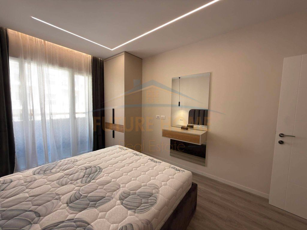 Qera, Apartament 1+1 + Post Parkimi, Kompleksi E88, Rruga Dritan Hoxha
