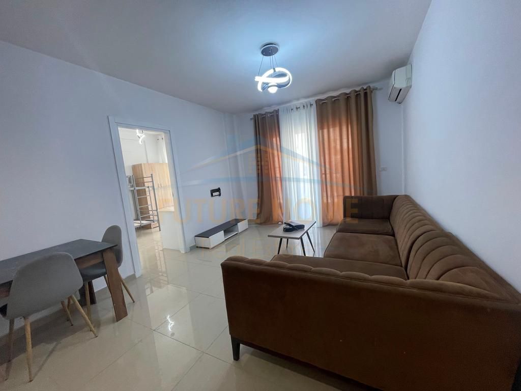 Shitet, Apartament 2+1, "Residenca Alba", 21 Dhjetori.