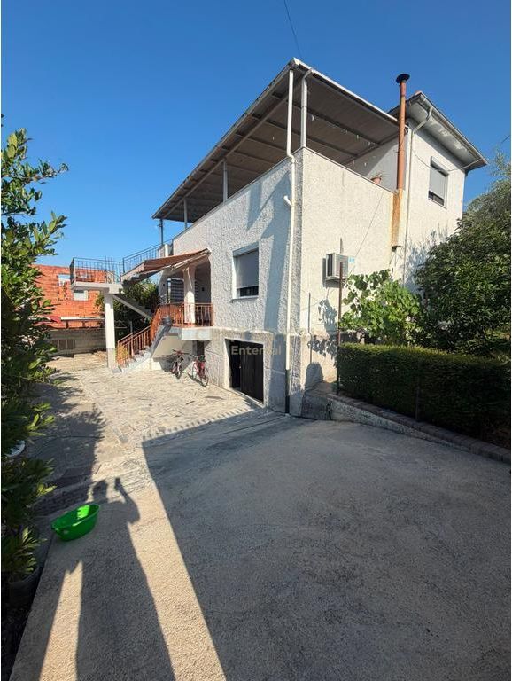 Jepet me Qira Apartament 1+1 ne Babrru