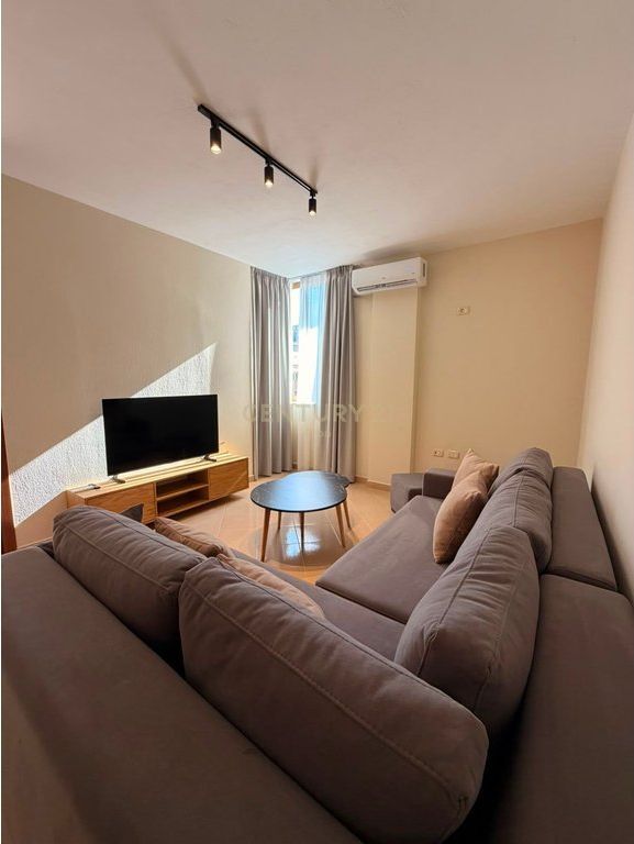 Appartamento 2+1 in vendita – Di fronte all'Hotel Epidam