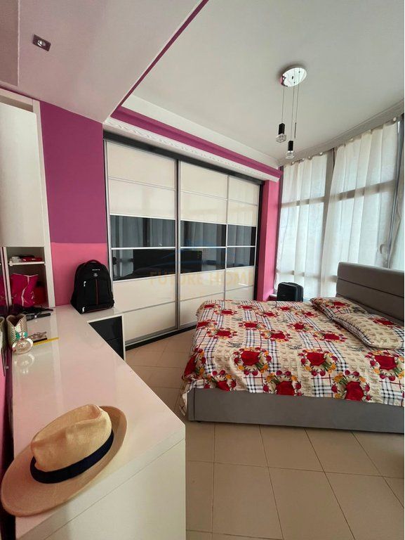 Affitto, Appartamento 2+1, Via Kavajës, Tirana.