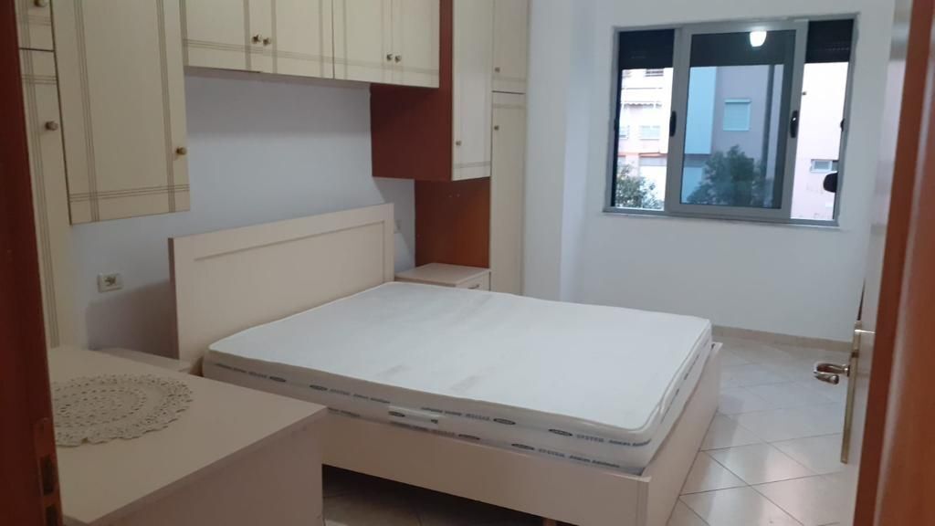 Appartamento in affitto 1+1 a Misto Mame