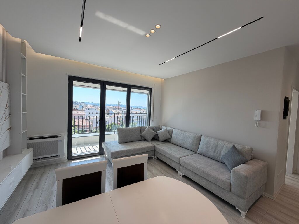 📣 SUPER RENT Apartment 1+1 with parking spot 📍 Jordan Misja Street, Near Ndregjoni Complex ✨   🏢 New Building  🪜 4th Floor  (With Elevator)  🛋️ Fully Furnished  ✅ Never Lived In Before   💶 Price 70,000 Leke/Month