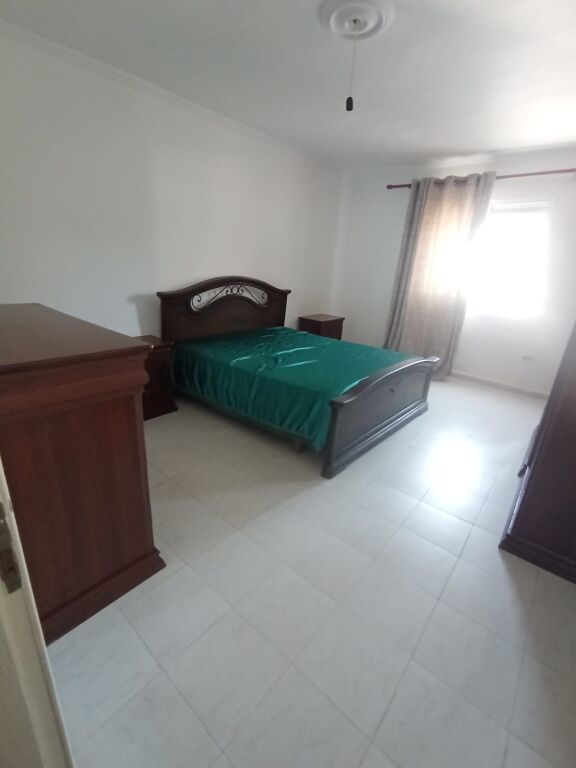 Shitet Apartament 1+1 ne Plazh